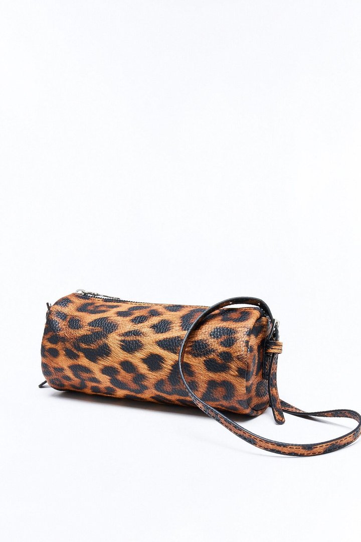Everyday Essential Faux Leather Shoulder Handbag - Leopard