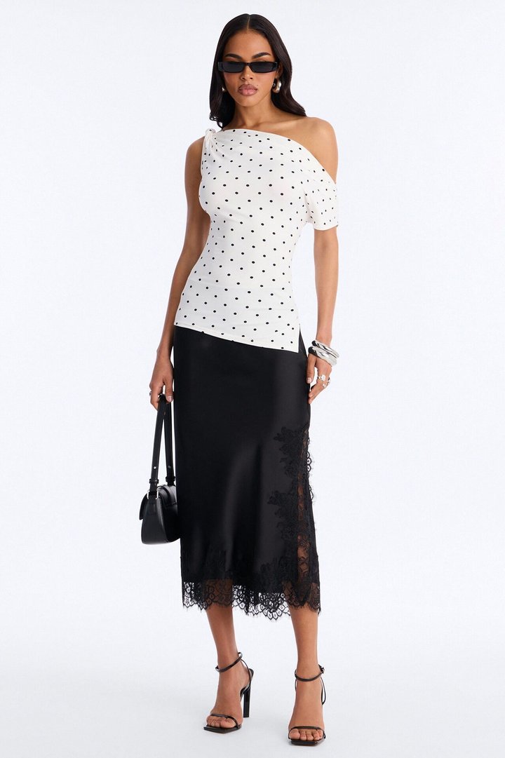 Liv Twist Off Shoulder Polka Dot Short Sleeve Top - White/Black