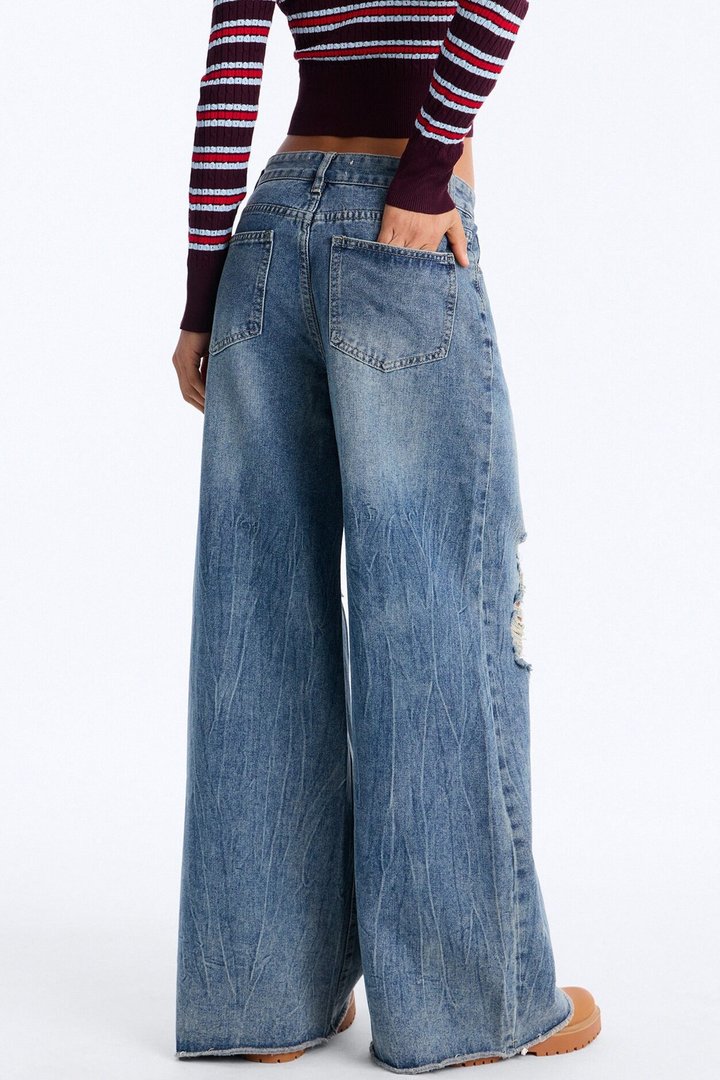 Countless Times Ripped Wide Leg Jeans - Medium Wash