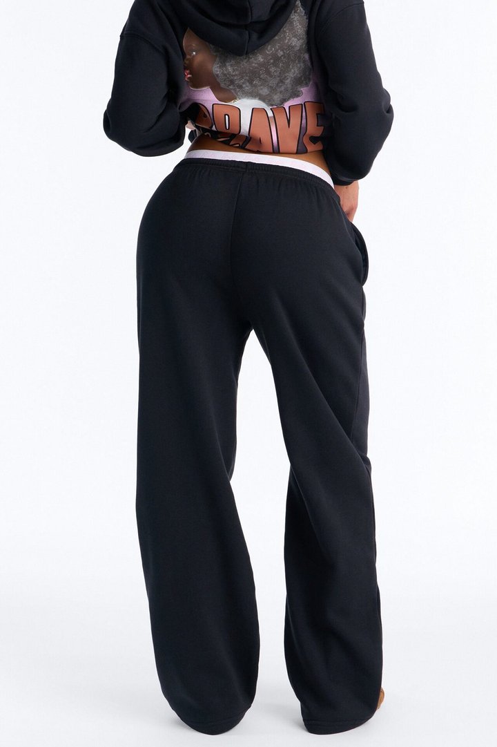 Barbie BHM Fleece Logo Waist Pant - Black