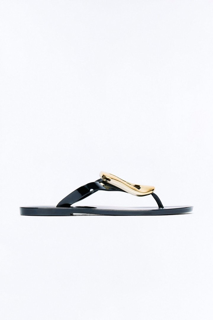 Kaneohe Hardware Flip Flops - Black