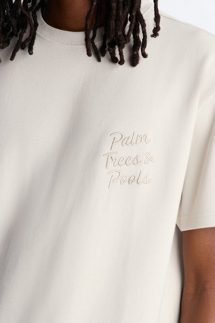 Paradise Hotel Poolside Short Sleeve Tee - Grey