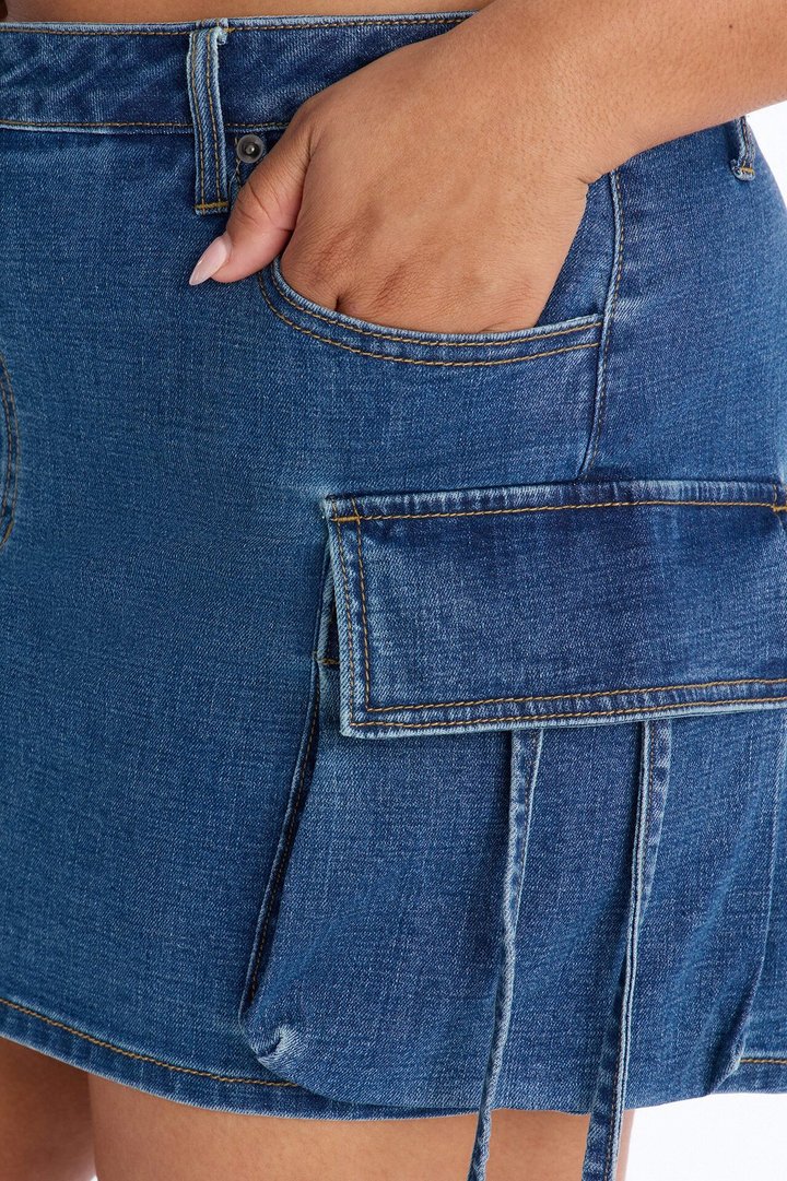 Dahlia Mid Rise Denim Cargo Mini Skirt - Dark Wash