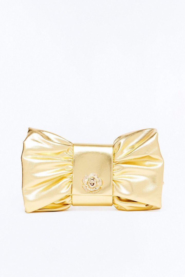 Bowtiful Metallic Clutch - Gold