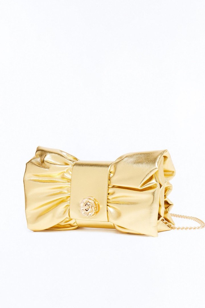 Bowtiful Metallic Clutch - Gold