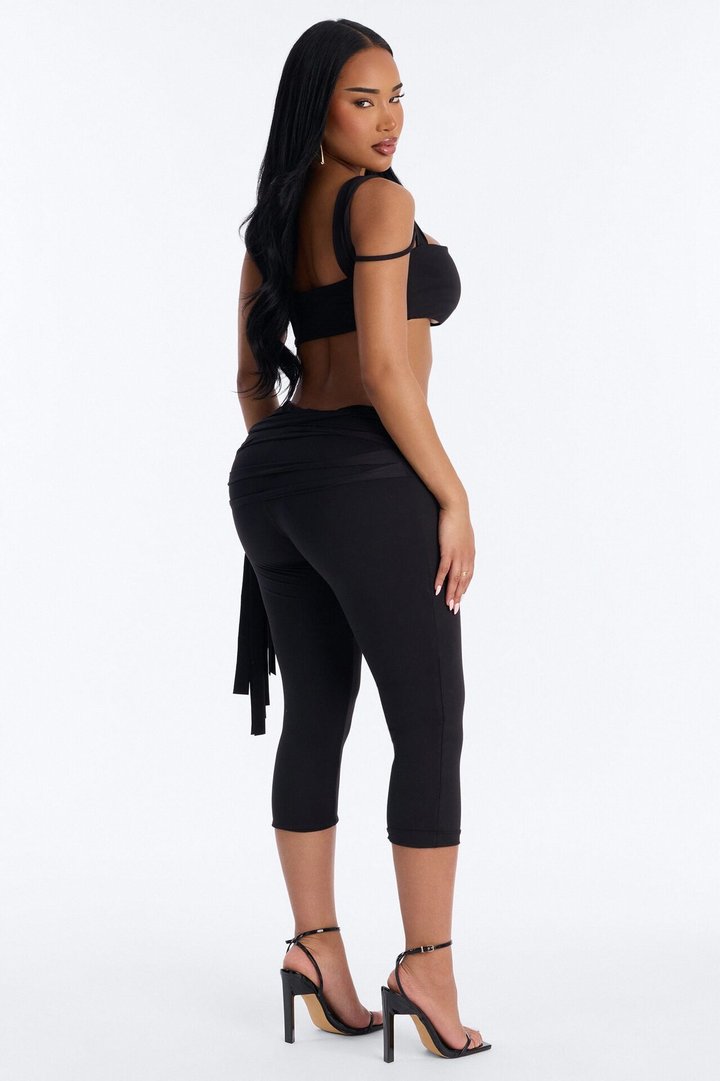 Bianca Matte Form Double Lined Tie Capri Pant - Black