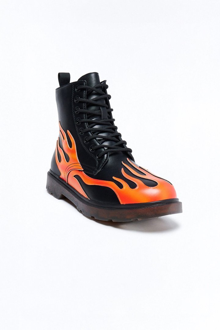 Heat Lace Up Chunky Combat Boot - Black
