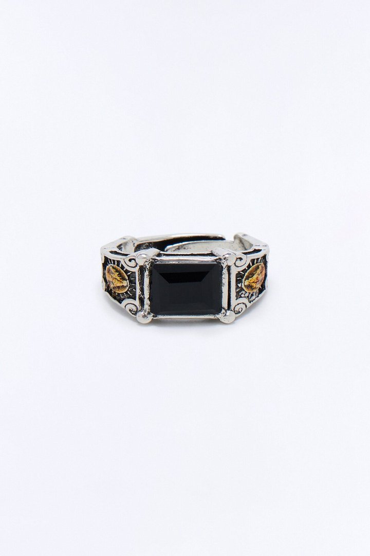Gothic Obsidian Saint Ring - Silver