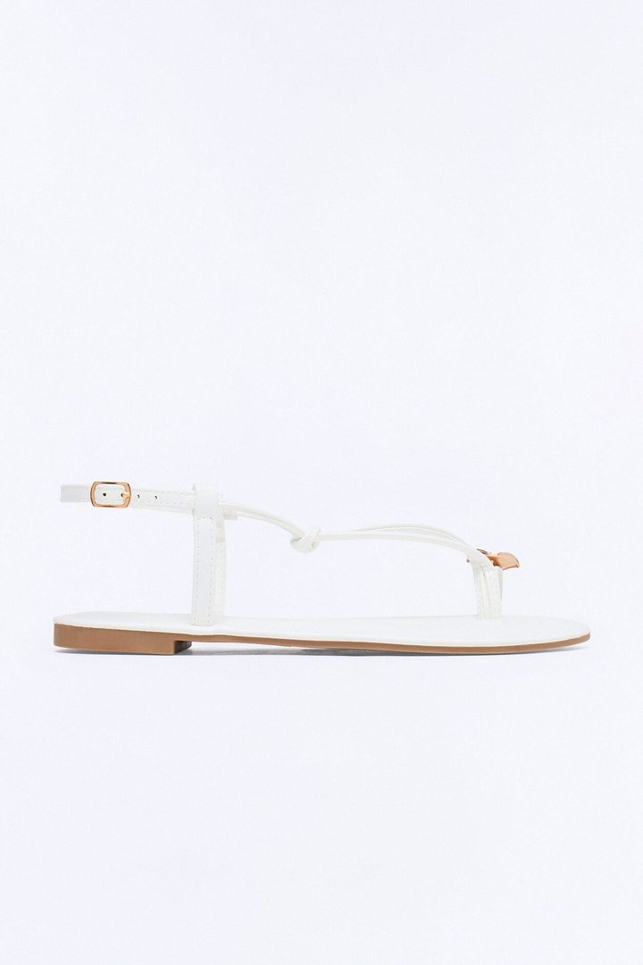 Summer Toe Ring Sandals - White