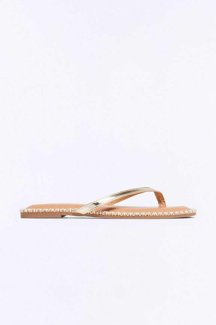 Kassidy Flip Flops - Gold