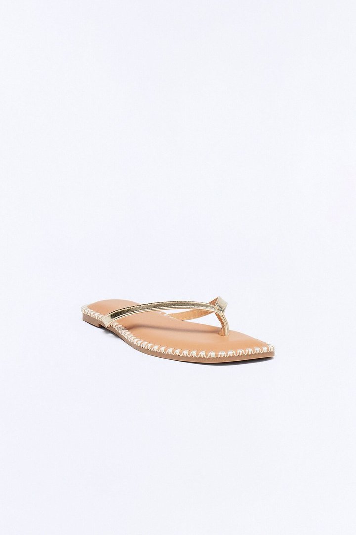 Kassidy Flip Flops - Gold