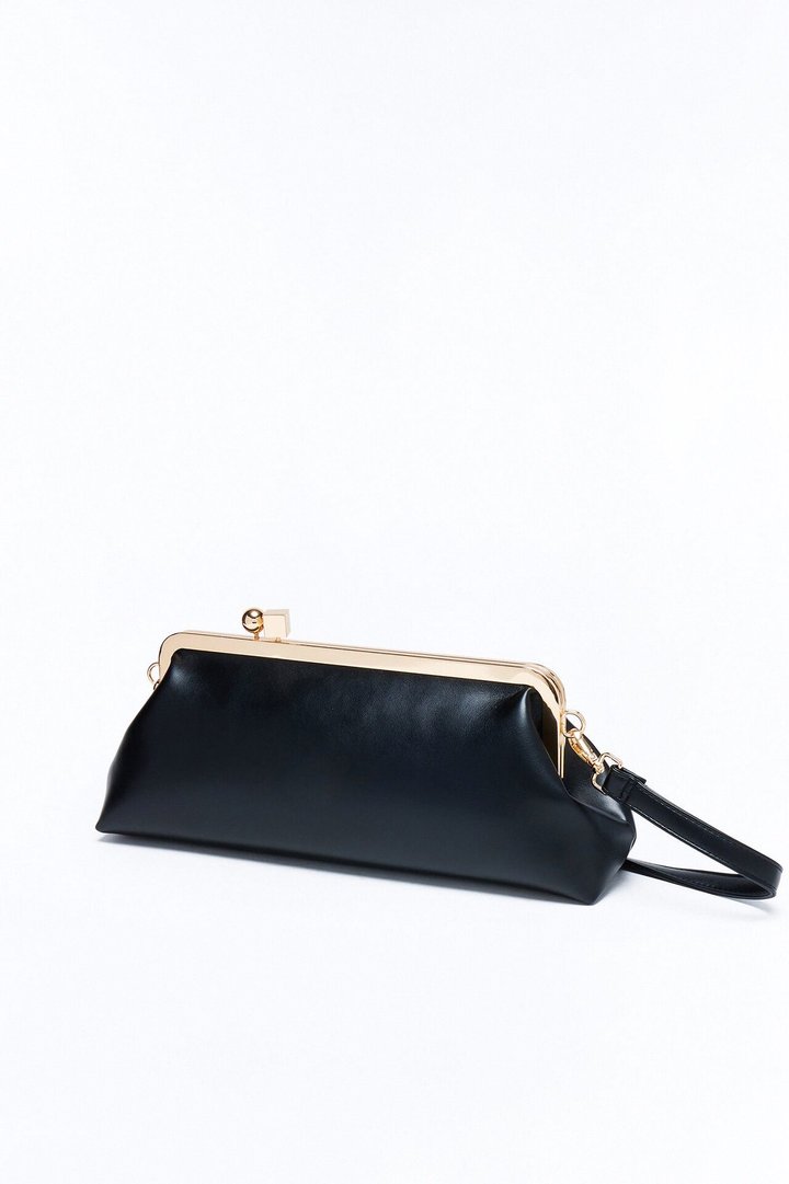 Don't Kiss And Tell Faux Leather Bag - Black