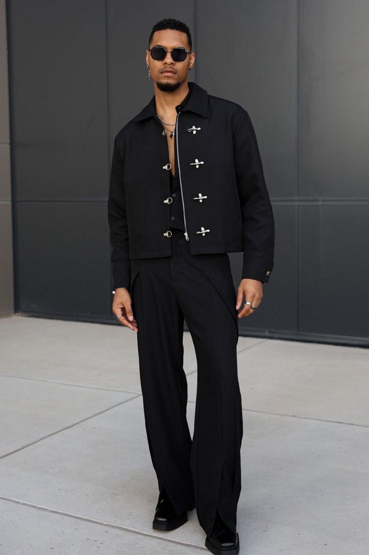 Relaxed Vie Clasp Closure Jacket - Black