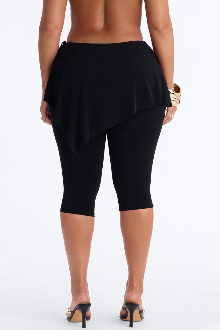 Bella Low Rise Skirted Capri Legging - Black