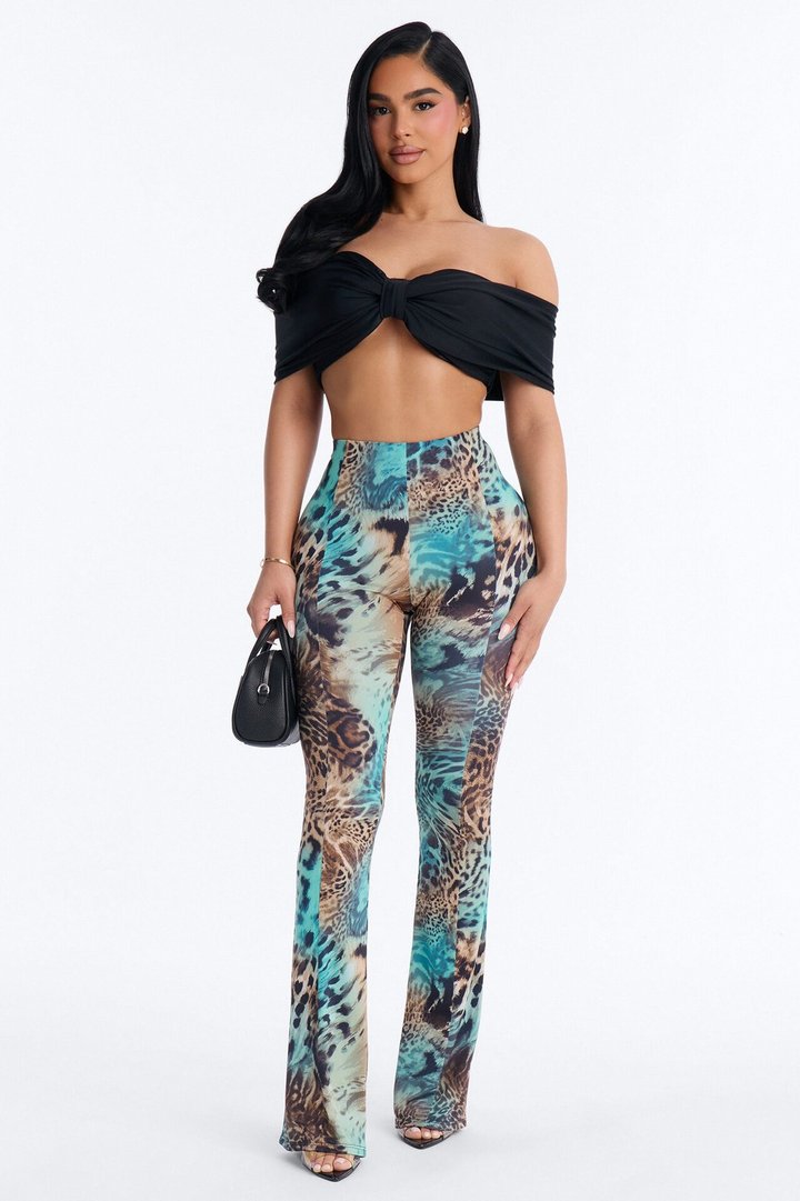 Nina Off Shoulder Ruched Crop Top - Black