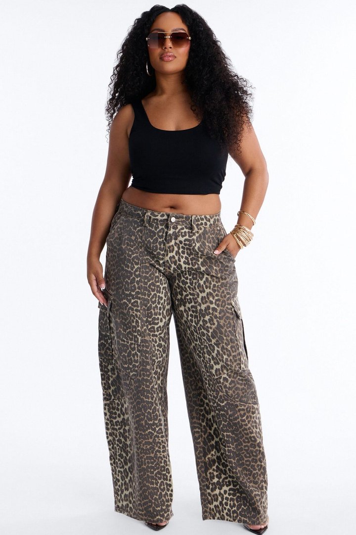 Londyn Leopard Mid Rise Cargo Barrel Leg Pant 30″ - Leopard