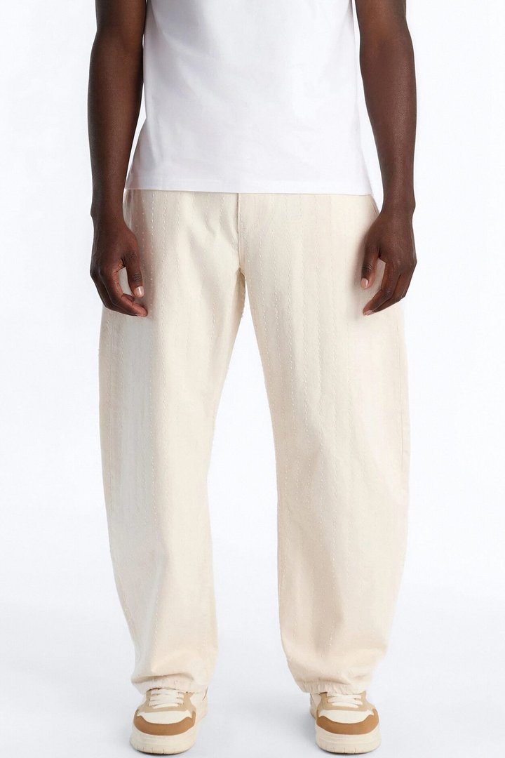 Barrel Feeling Edgy Jean - Cream