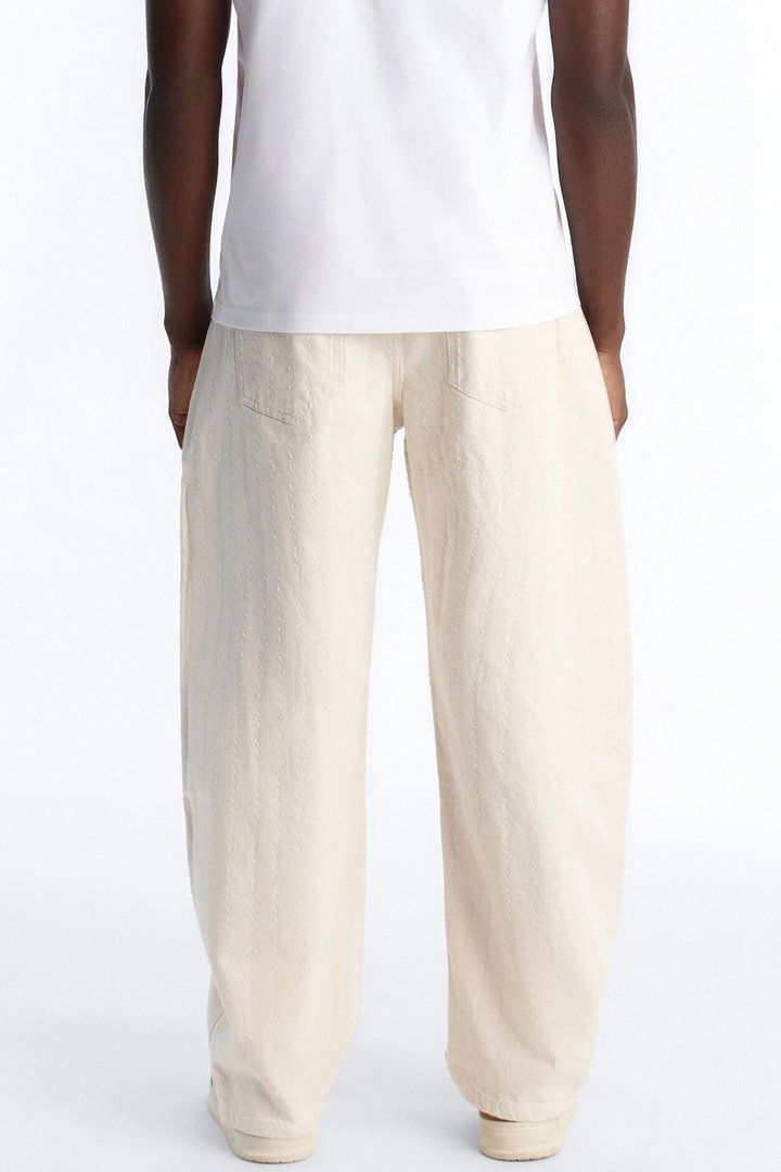 Barrel Feeling Edgy Jean - Cream