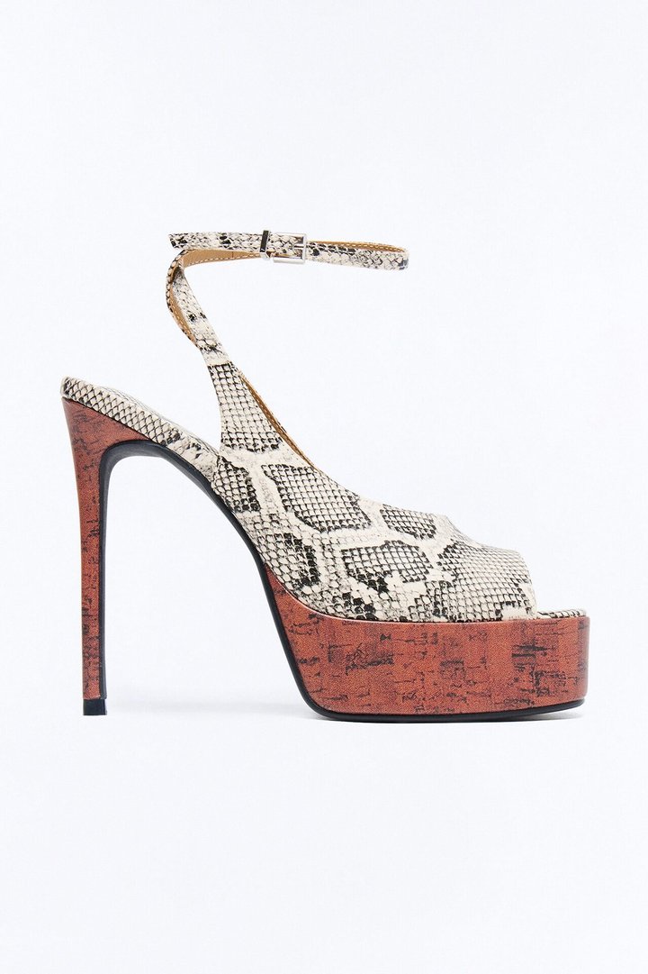 Fluid Peep Toe Platform Heels - Beige