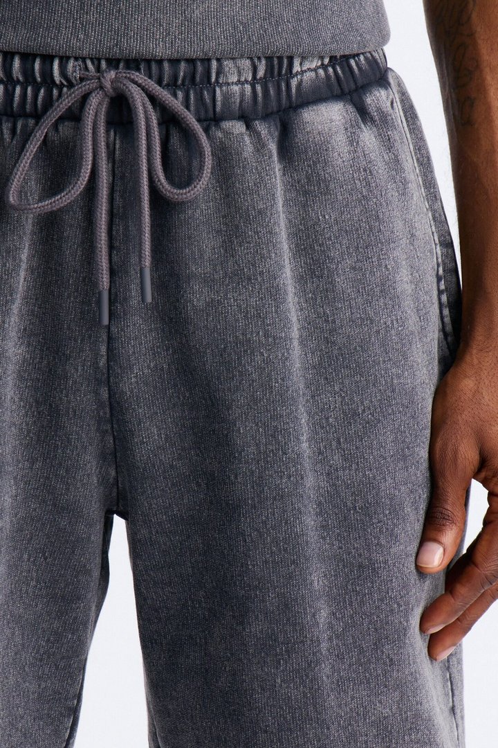 On The Go Washed Sweatshort - Charcoal