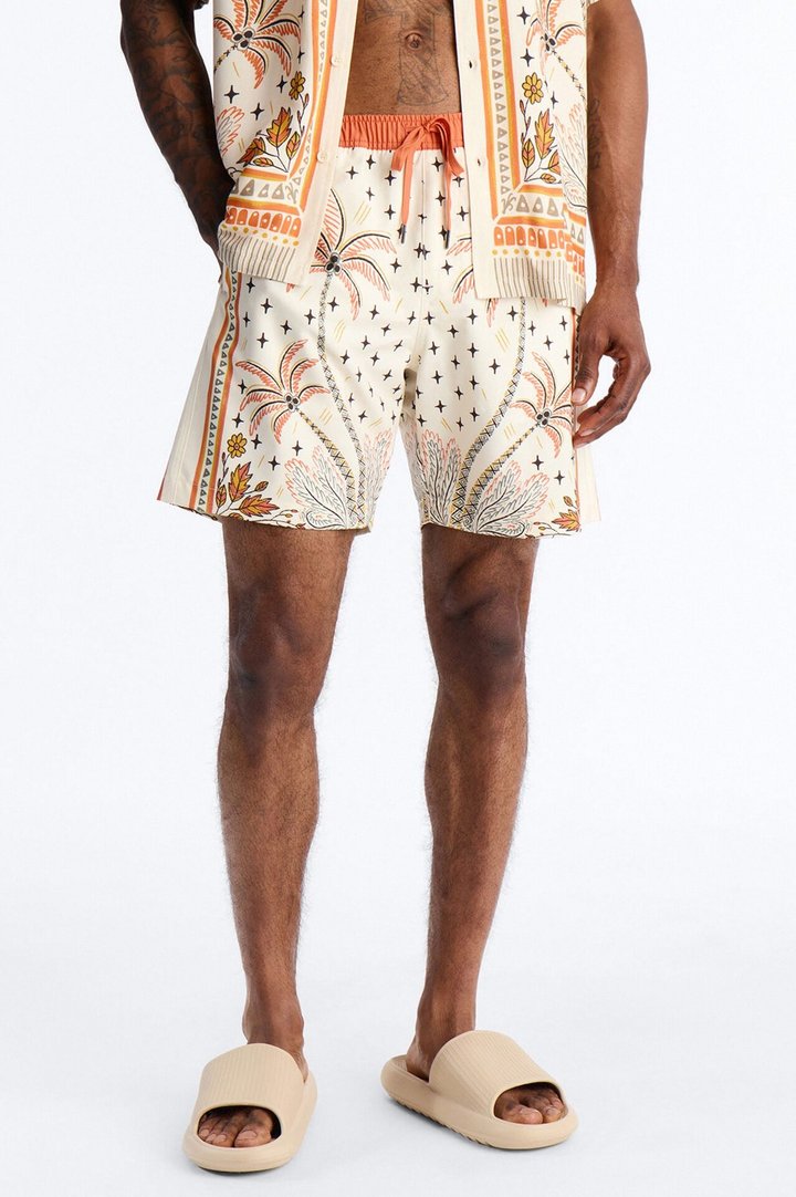 Tropical Twilight Resort Swim Trunk 7″ - Off White