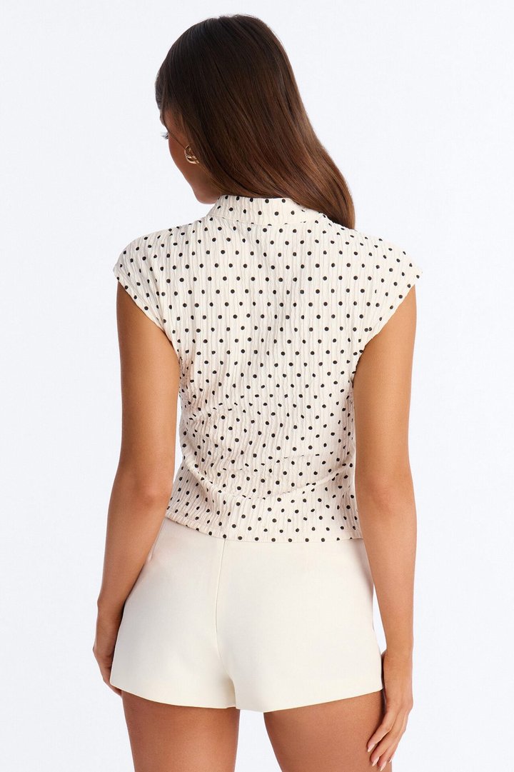 Mina Textured Polka Dot Mock Neck Short Sleeve Top - Cream/combo