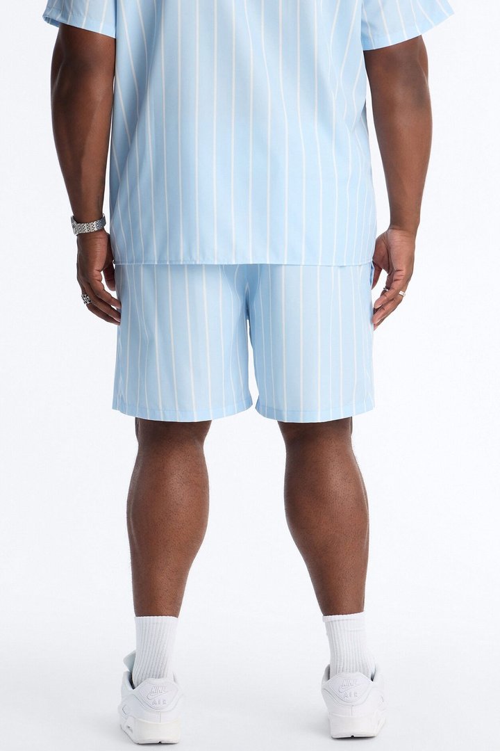Relaxed Caribbean Vacay Short - Blue