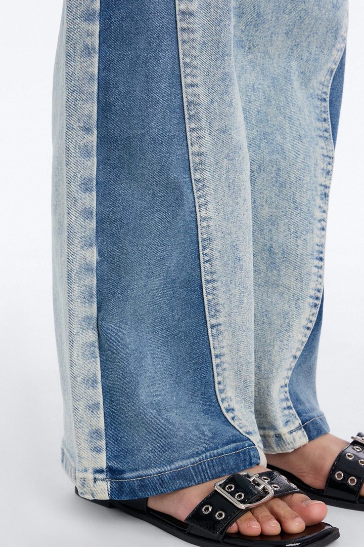 Mini On The Right Track Wide Leg Jeans - Medium Wash