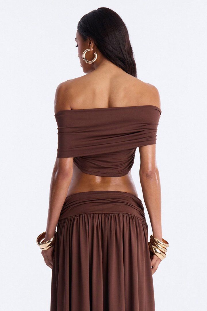 Rae Ruched Off The Shoulder Knit Top - Chocolate