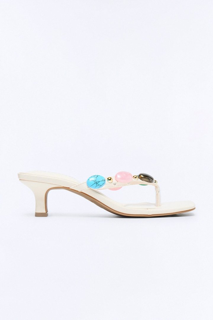 Abbie Stone Kitten Heels - Cream