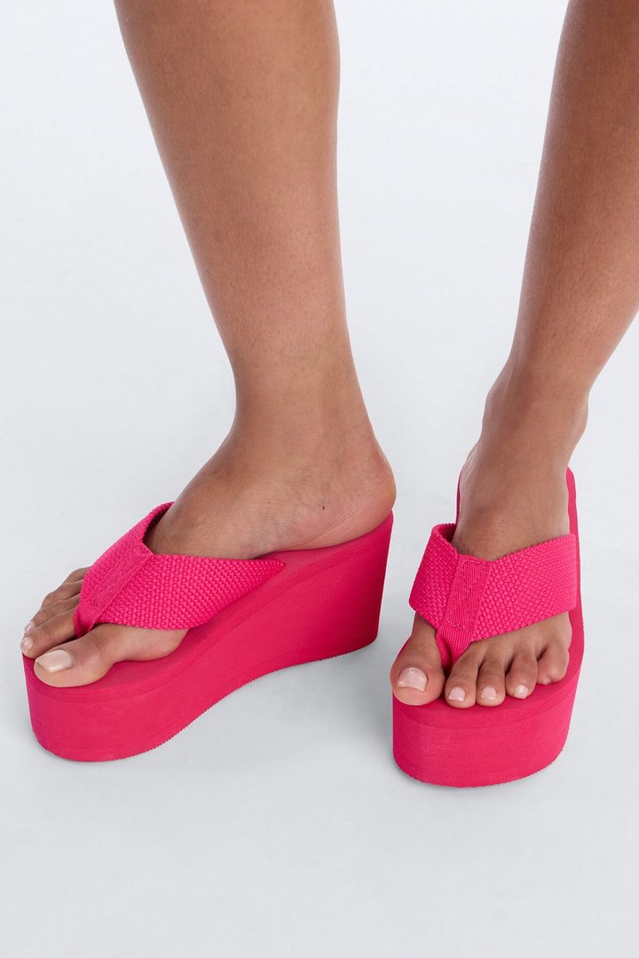 Keep On Wishing Wedges - Hot Pink