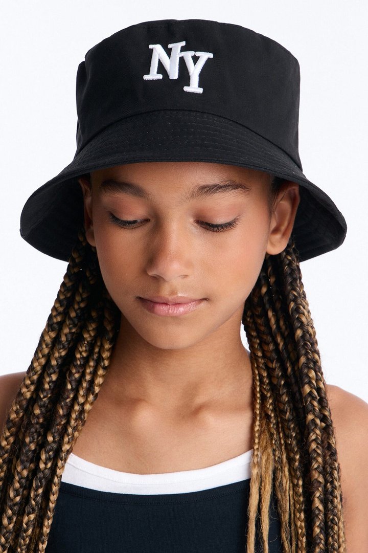 Mini NY's Best Bucket Hat - Black
