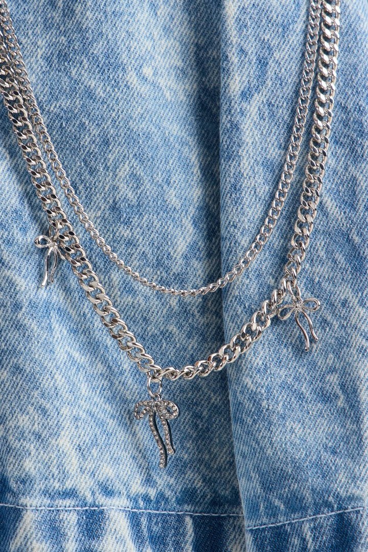 Mini Stay In The Present Pant Chain - Silver