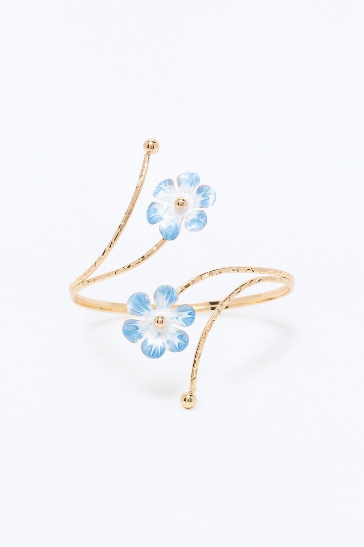 Twisted Vine Floral Hardware Arm Cuff - Gold/Blue