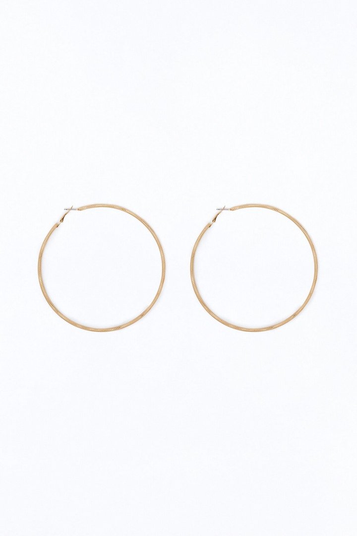 Go Big Or Go Home Hoop Earrings - Gold