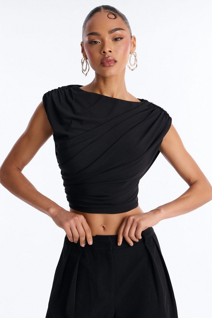 Effortless Muse Bermuda Short Set - Black