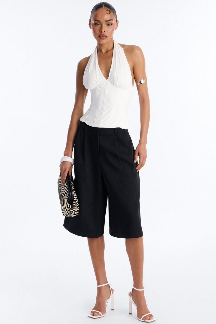 IT Girl Low Rise Bermuda Short - Black