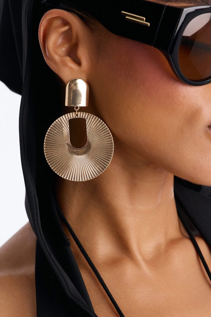 Tranquility State Of Mind Earrings - Gold