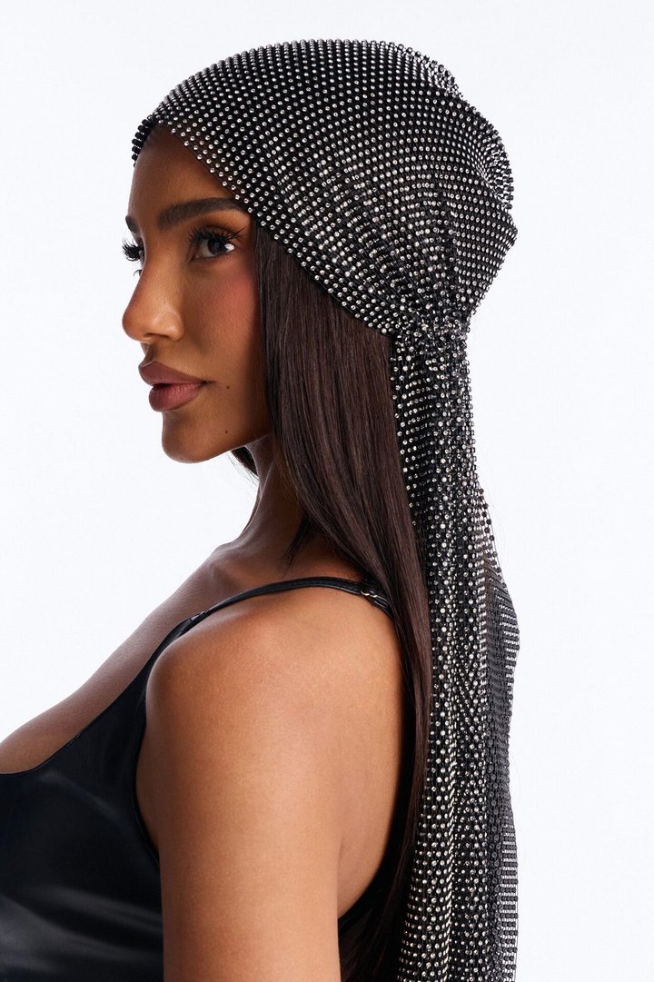 A Flash In The Night Oversized Rhinestone Head Scarf - Black