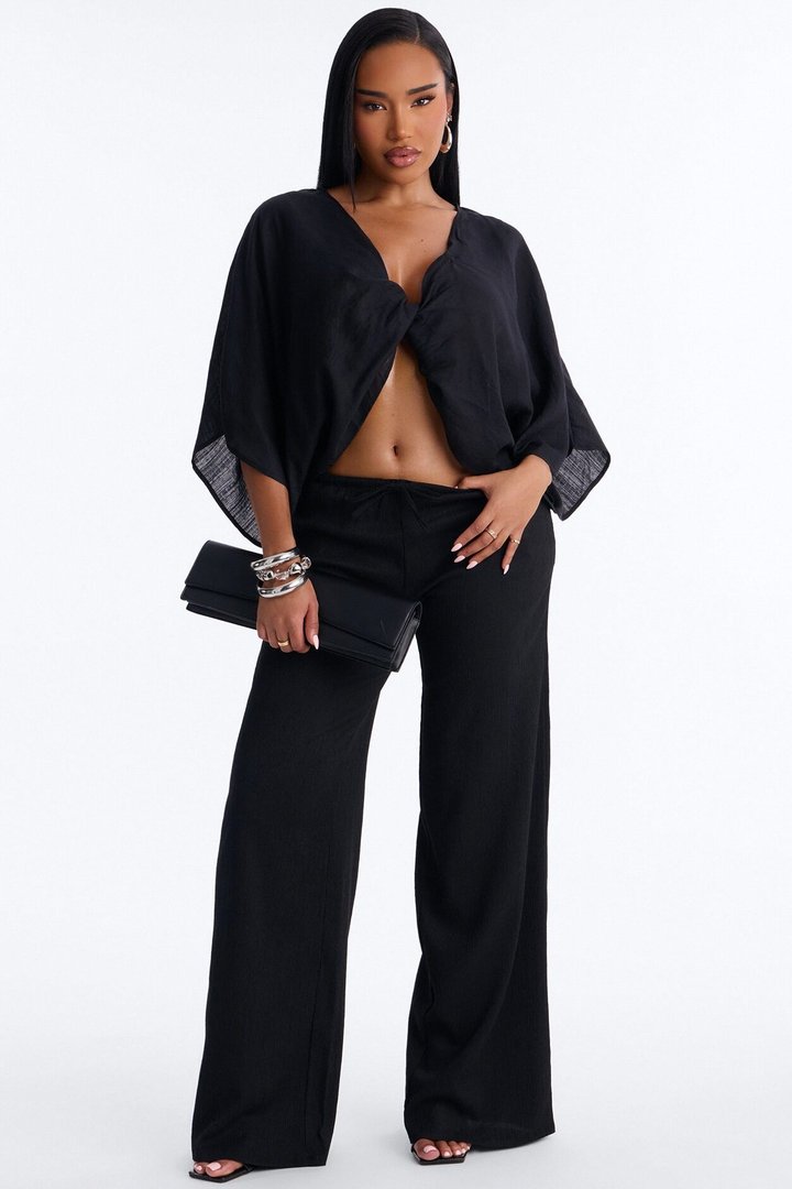 Sadie Low Rise Textured Wide Leg Pant 33″ - Black