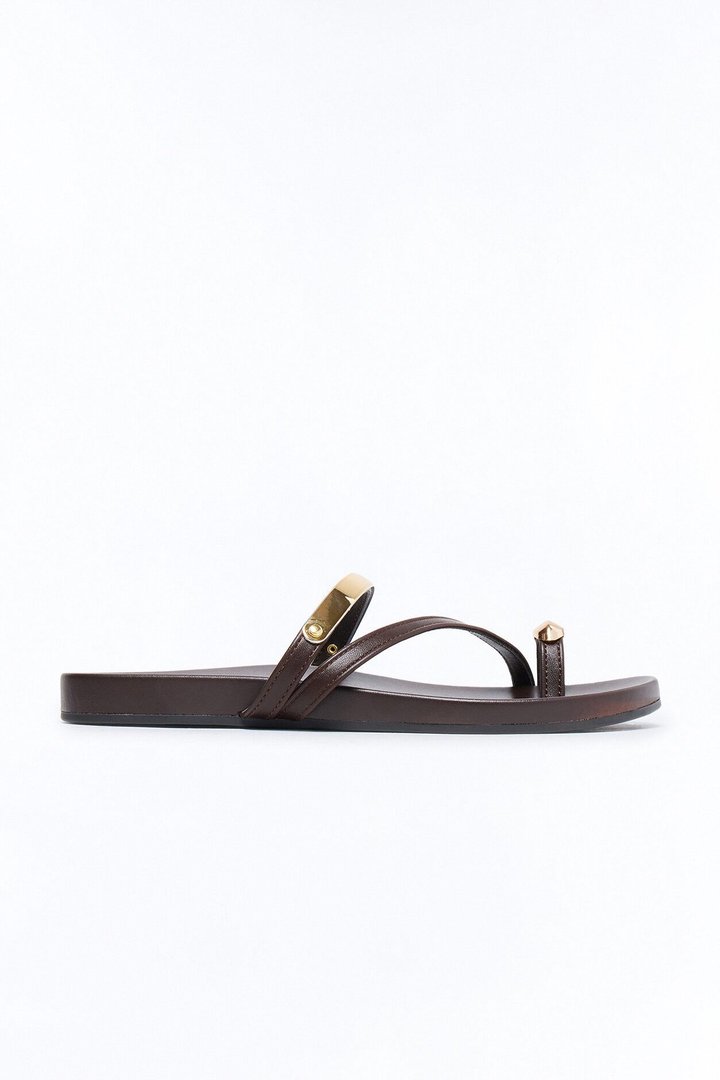 Renee Toe Ring Sandals - Brown