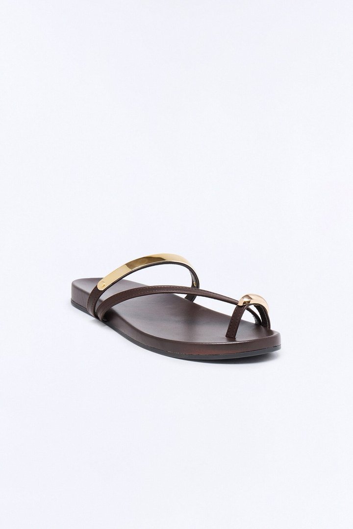 Renee Toe Ring Sandals - Brown