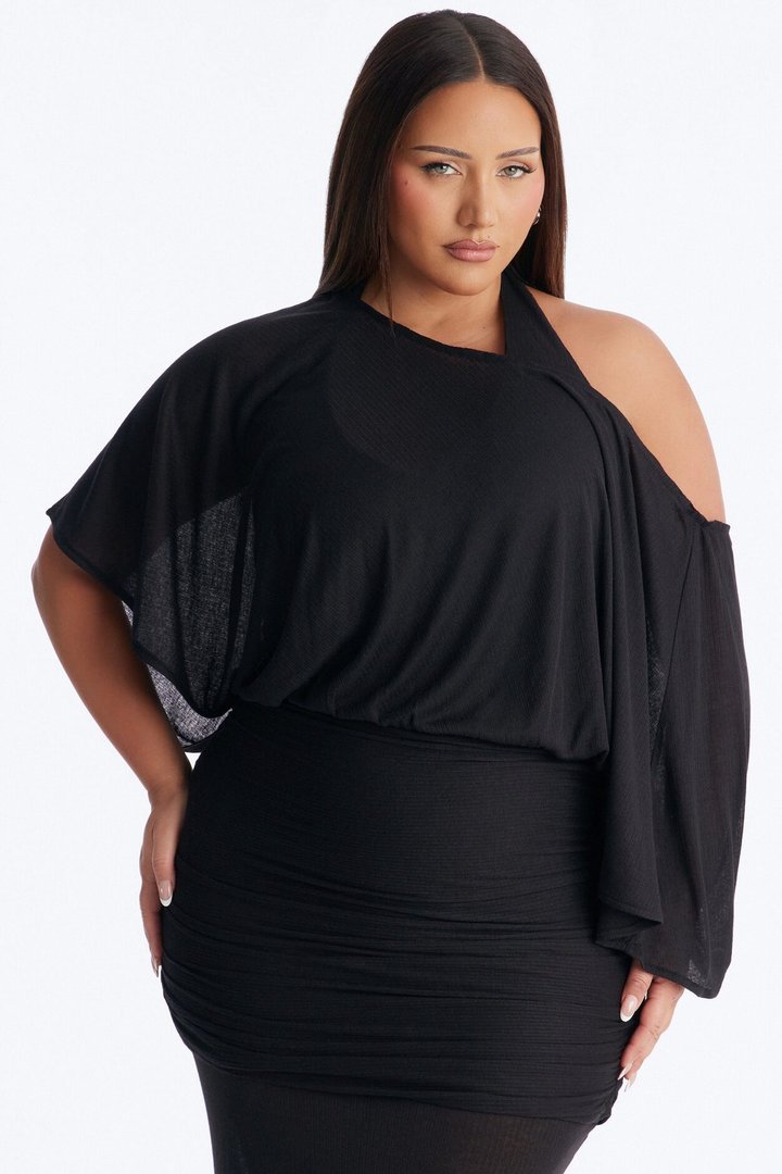 Softly Stunning Maxi Dress - Black