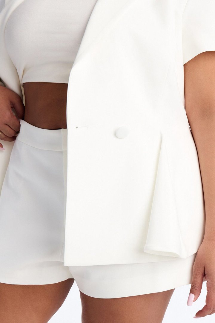 Mielle Short Sleeve Peplum Blazer - White