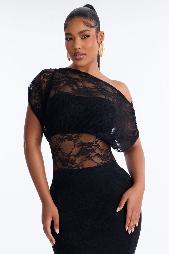 Got Me Wondering Lace Maxi Dress - Black