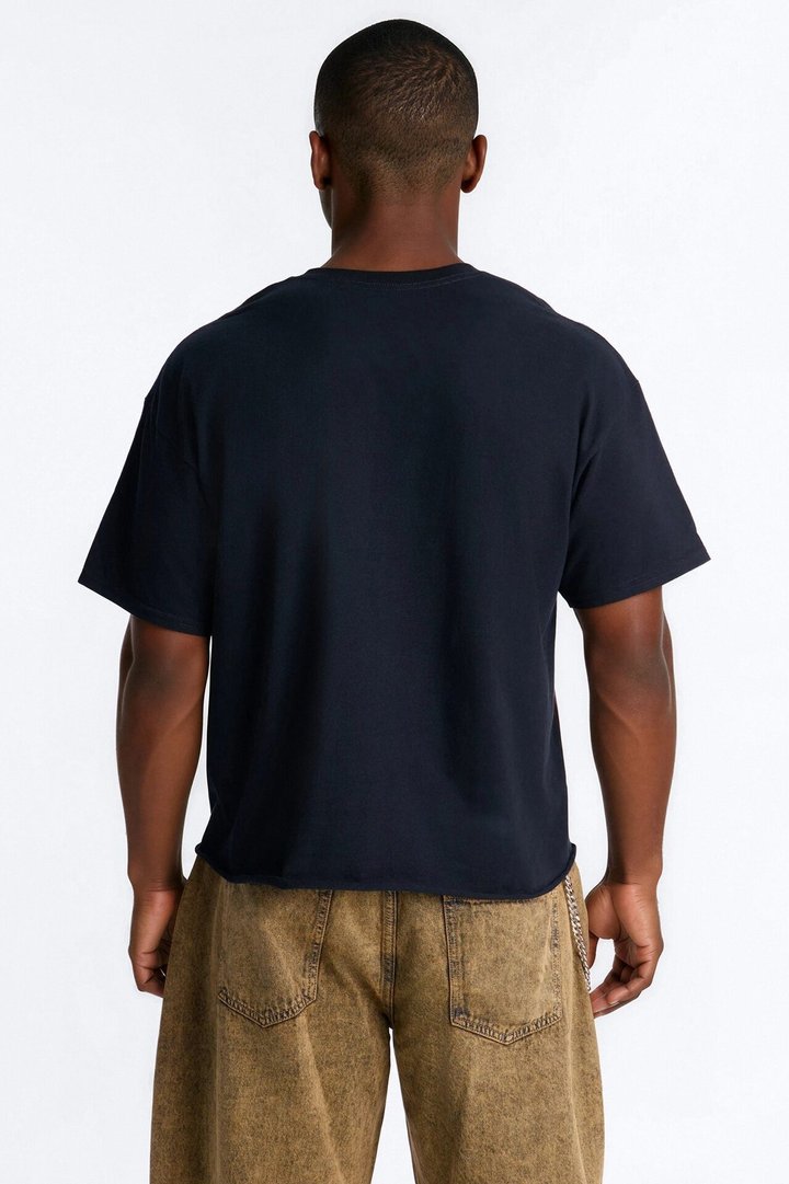 Street Fighter Cammy Delta Red Boxy Short Sleeve Tee - Black