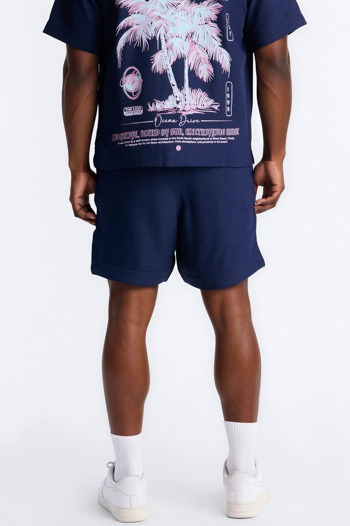 Relaxed Miami Beach Club Short - Navy