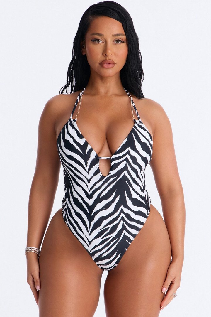 On The Horizon 1 Piece Swimsuit - Black/White