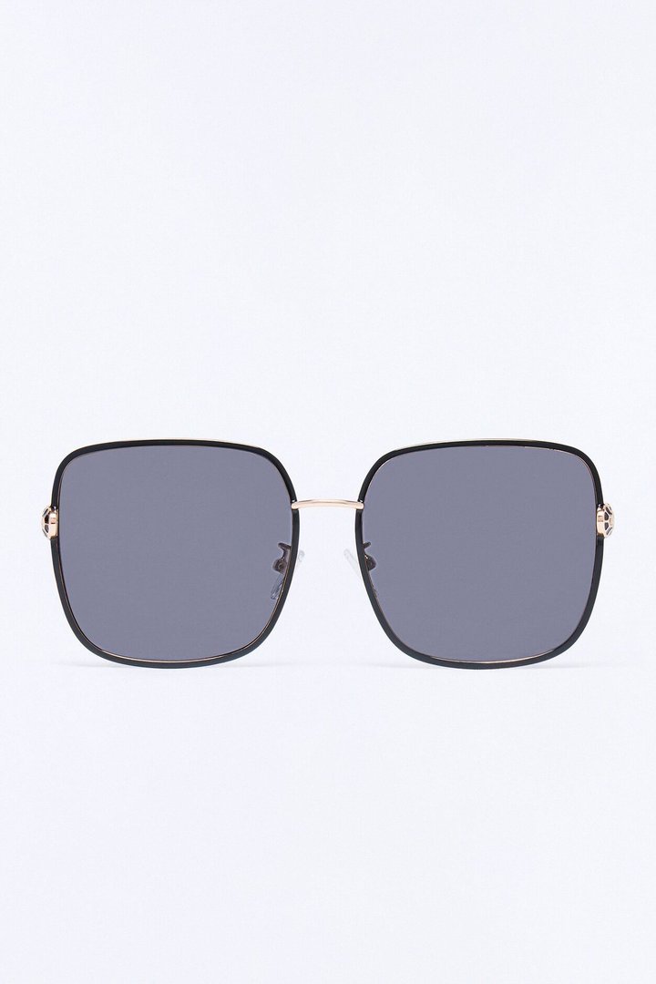 Sneaking Up Sunglasses - Black