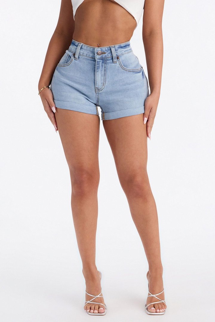 Soleil Rolled Cuff Stretch Denim Shorts - Light Wash